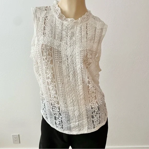 Free People- Tea Party sheer lace crop tank top in Ivory- medium - Picture 8 of 12